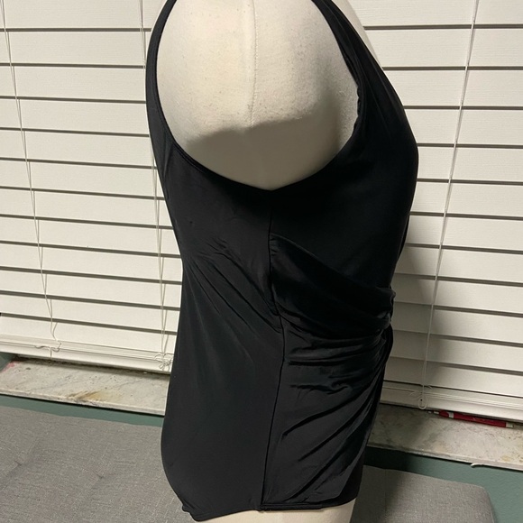 Alisha Levine tummy control Swimwear - Picture 12 of 13